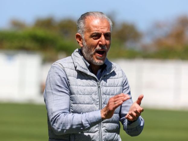 Ταουσιάνης: «Πρόταση τιμής και χρέους»