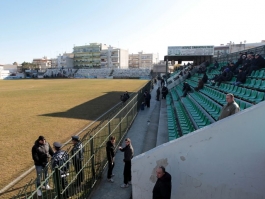 Κέρδισε Ψαχνά, ατυχία και διαιτησία!