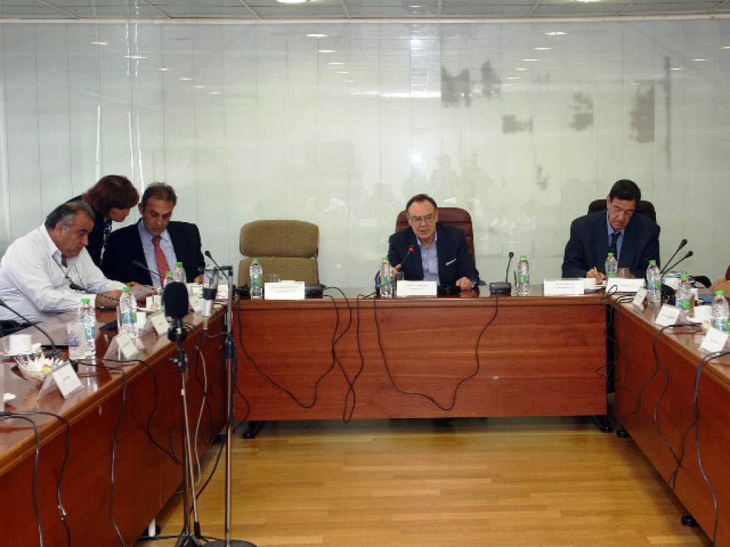 Έλεγχος βιωσιμότητας στη Λίγκα