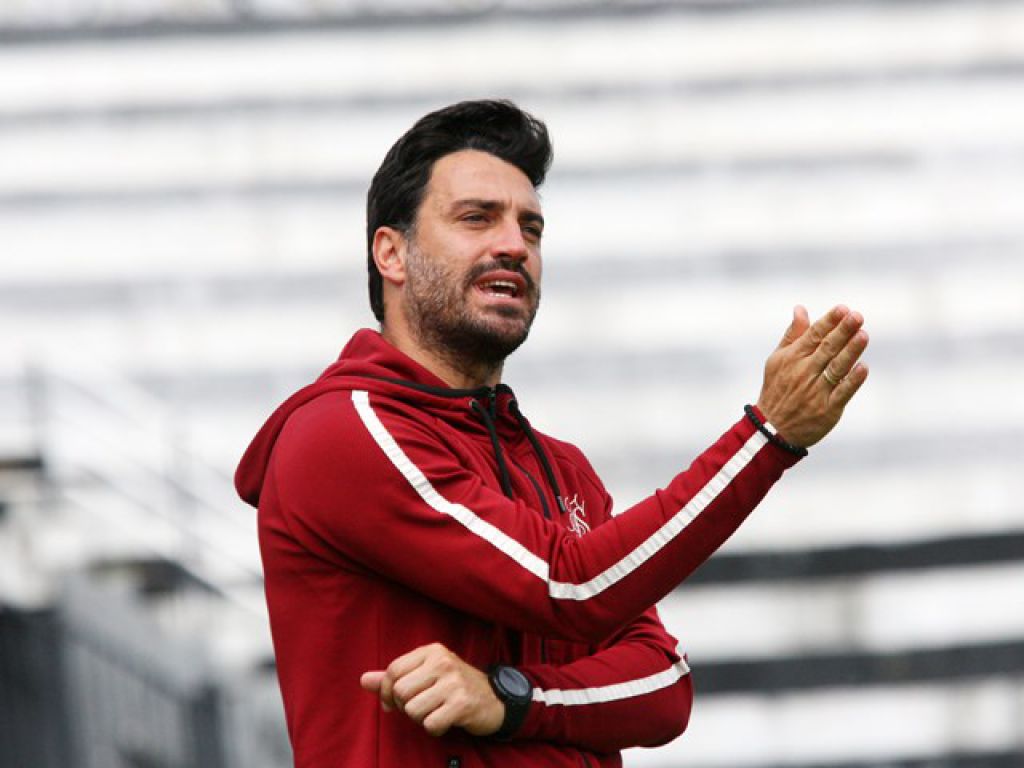 Μάγγος: «Διπλό παραμονής»