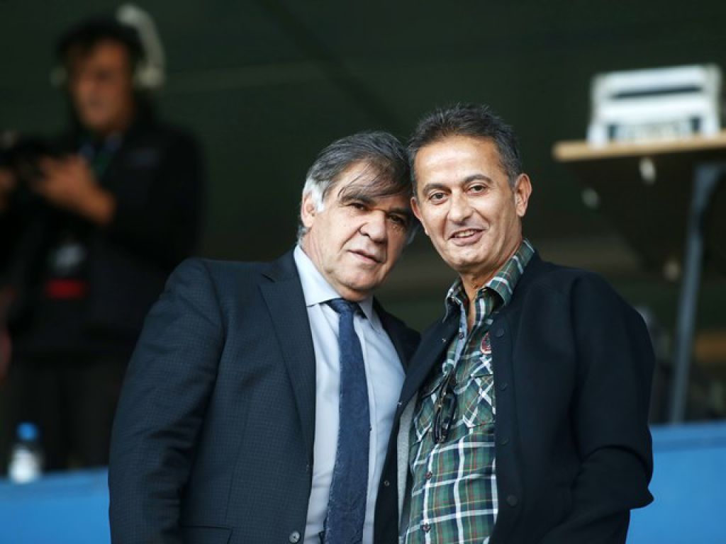 Στην έξοδο ο Θεοδωρίδης