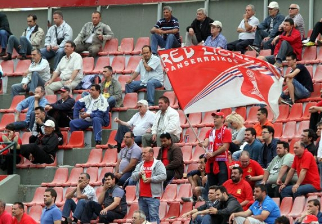 50% μείωση στα νέα διαρκείας του Πανσερραϊκού
