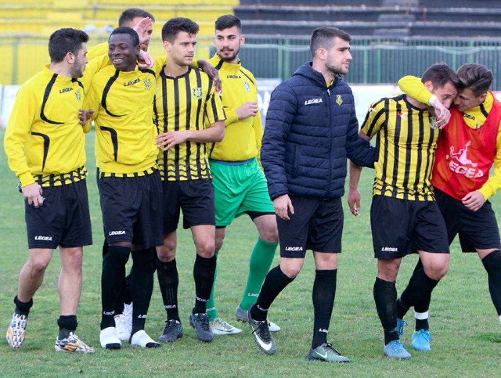 Νίκη – παραμονής η ΑΣΑ!
