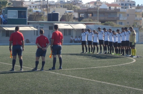 Ενός λεπτού σιγή…