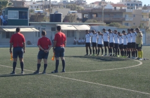 Ενός λεπτού σιγή…