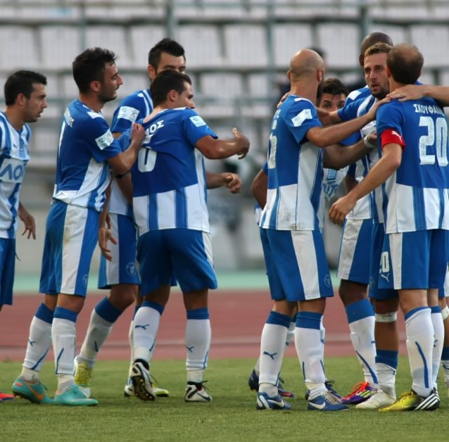Νίκη με τέσσερις απόντες