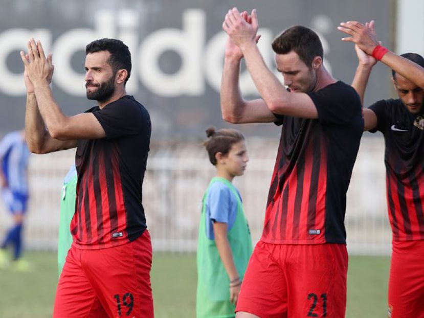 Έριξε τον ρυθμό