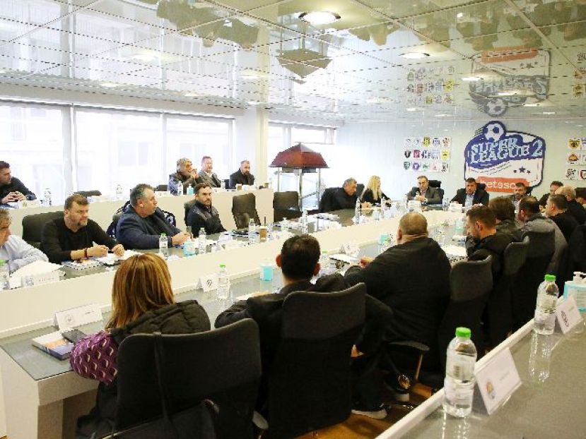 «Η Εύα Καϊλή ωχριά μπροστά του»!