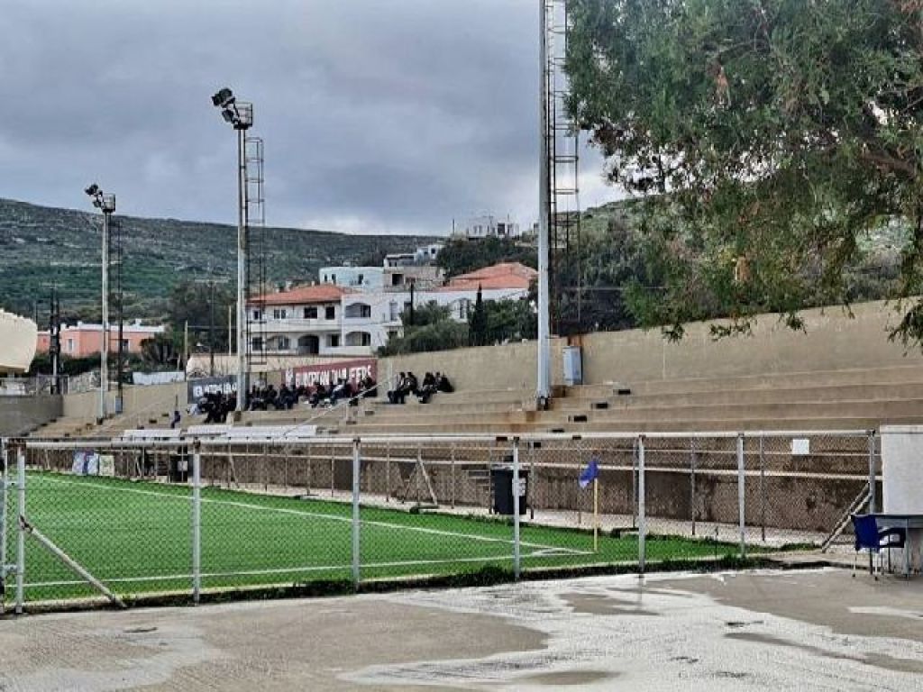 Λεονταρίτης: «Είναι για γέλια»