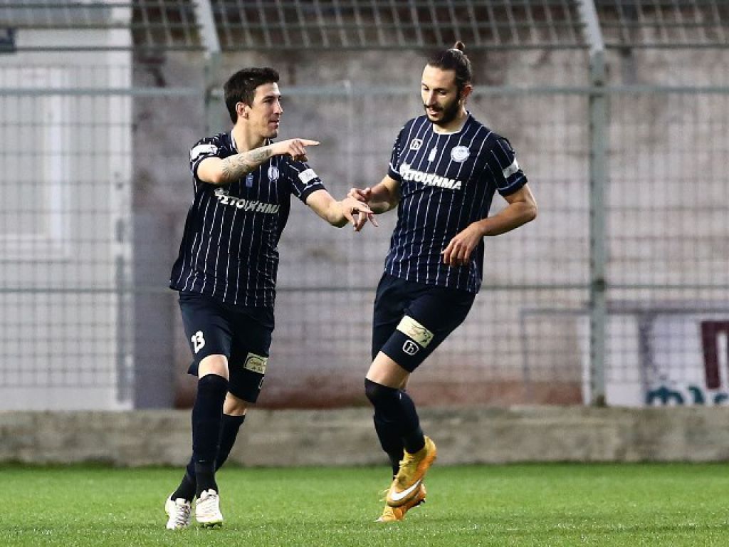 «Αποβολή για την αφιέρωση»!