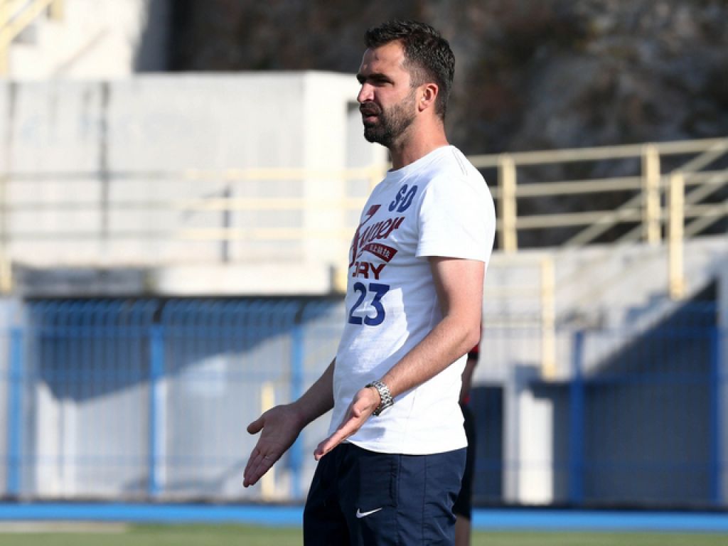 «Νίκη παραμονής»