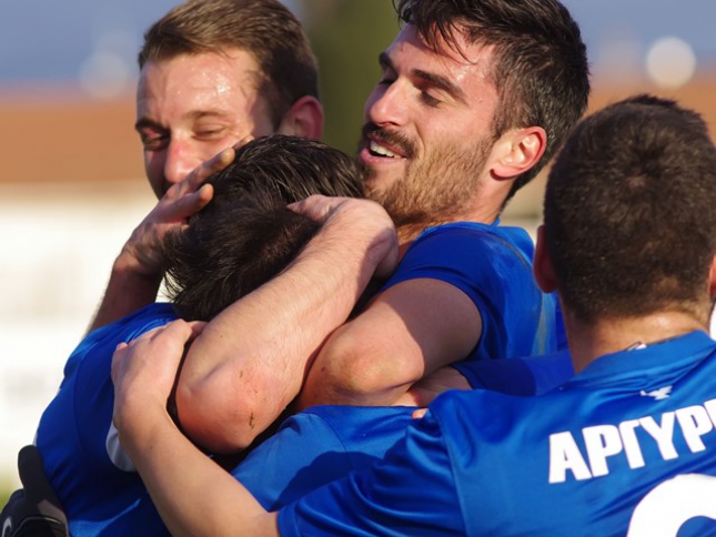 «Μακριά από σκοπιμότητες»
