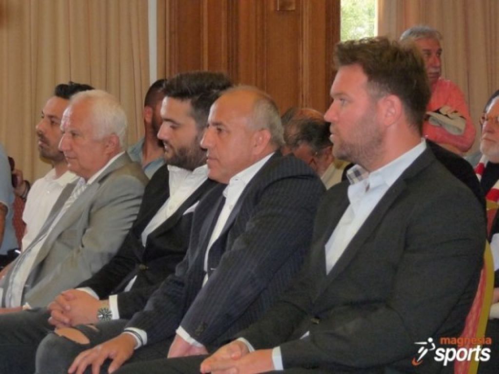 Μπήκαν οι υπογραφές