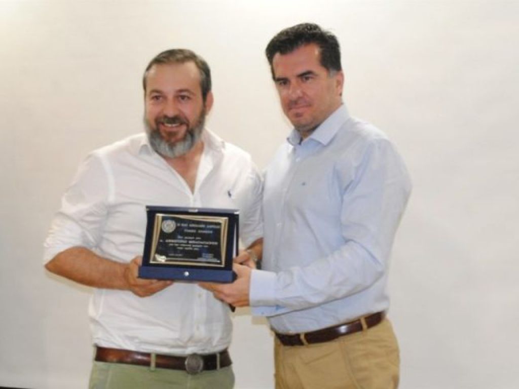 Βράβευσε Μπαταγιάννη ο Απόλλων Λάρισας