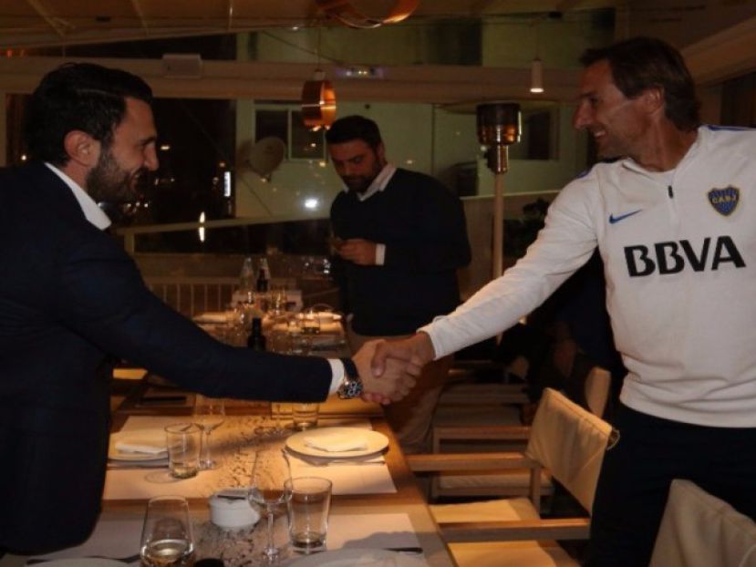Δείπνο, πλακέτα και συνεργασία (photos)