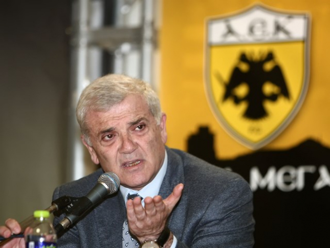 «Το γήπεδο θα το φτιάξω»