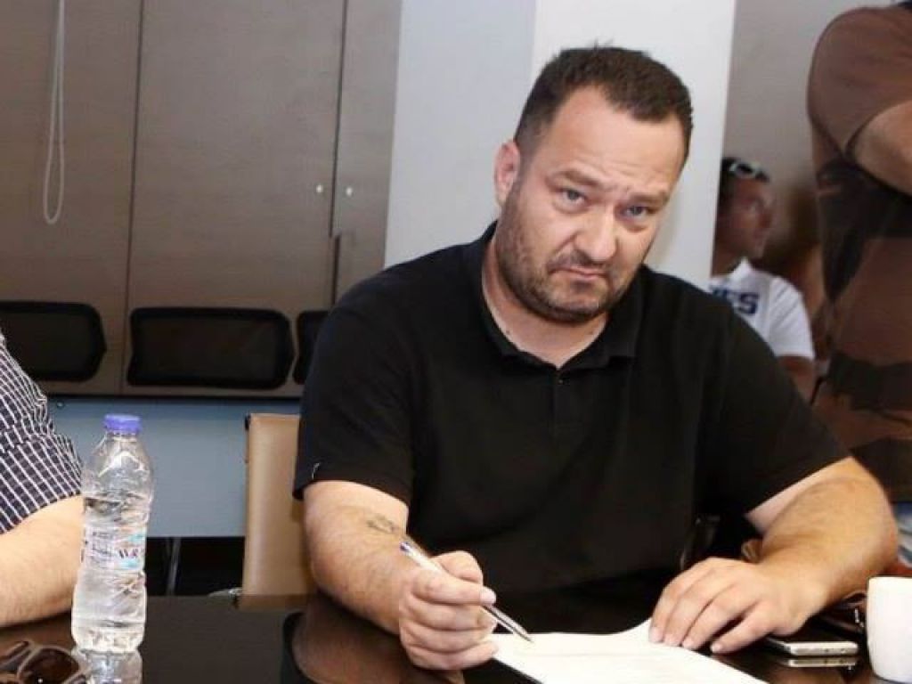 «Άψογες σχέσεις»