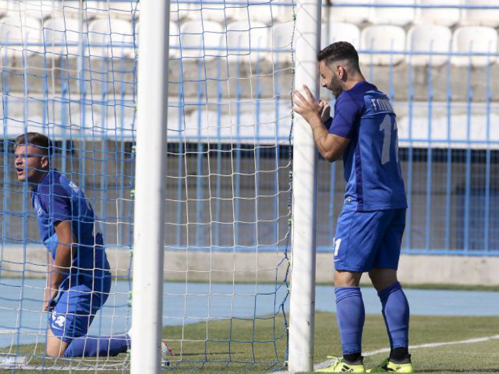 Τακτοποίησε τις οφειλές