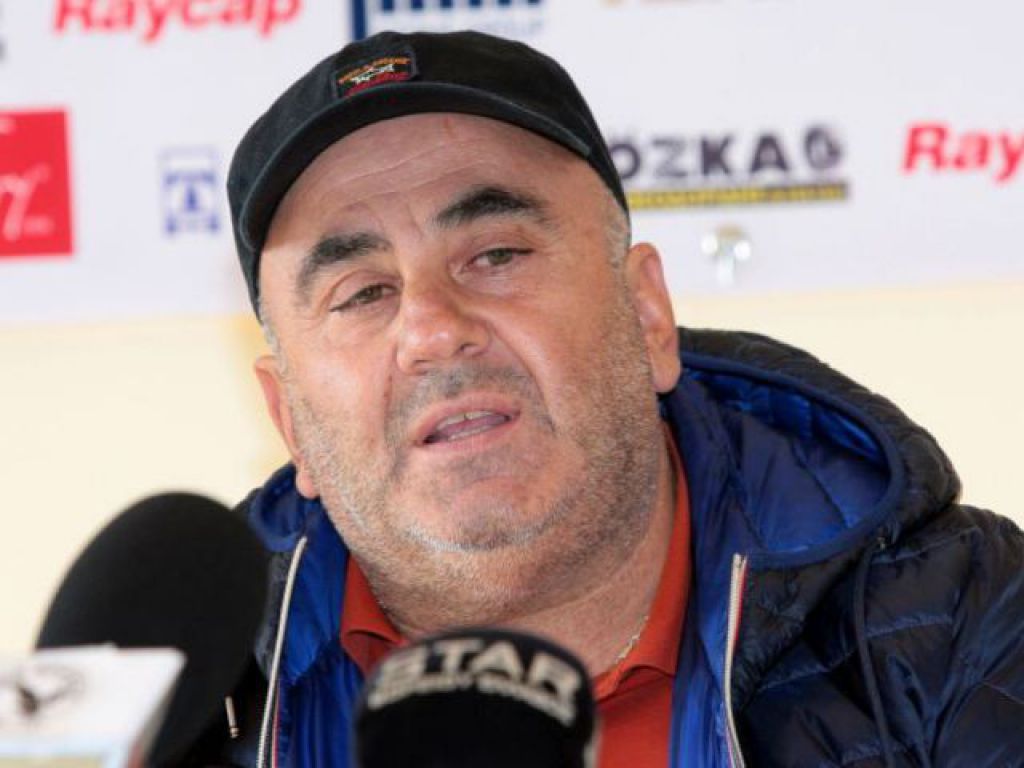 Μπύρος: «Με 20 έχω μιλήσει»