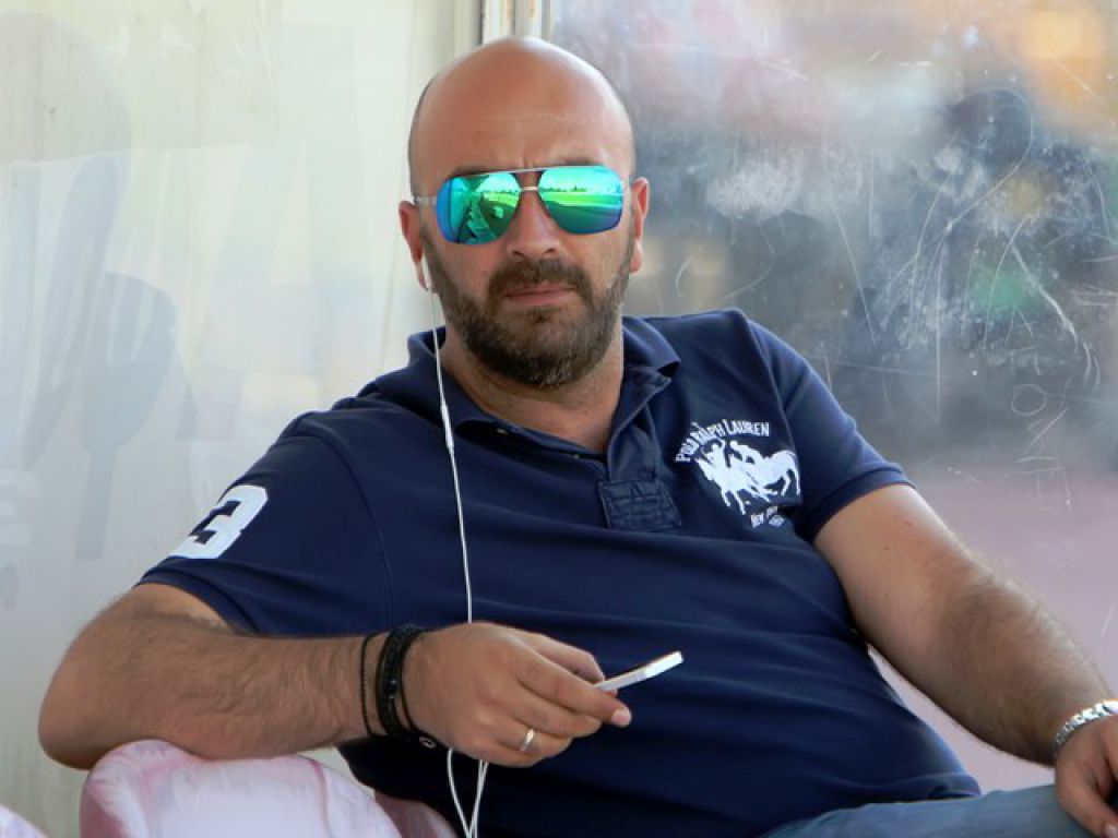 Τελειώνει του Μυροφορίδη