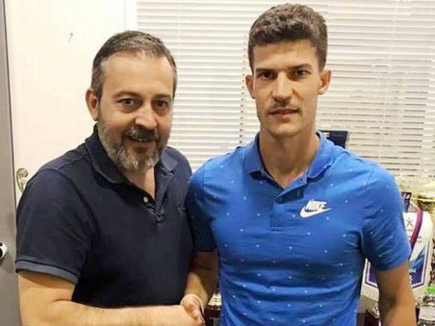 «Να χαιρόμαστε το παιχνίδι»