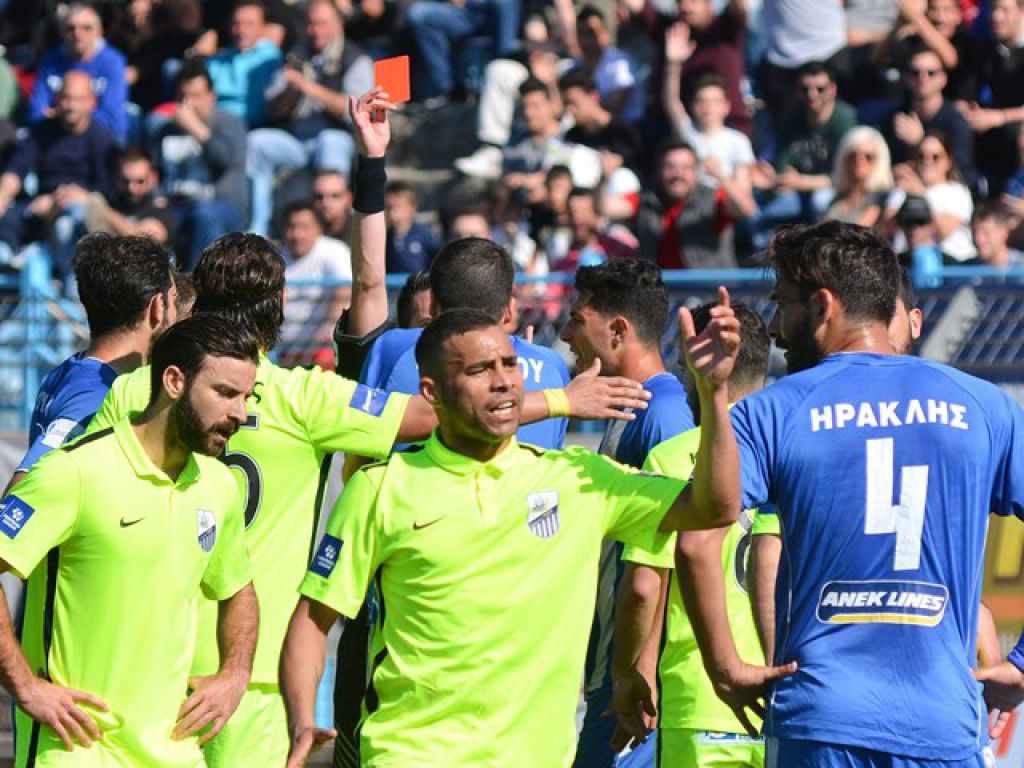 Επιστροφή Λαμίας με ανατροπή