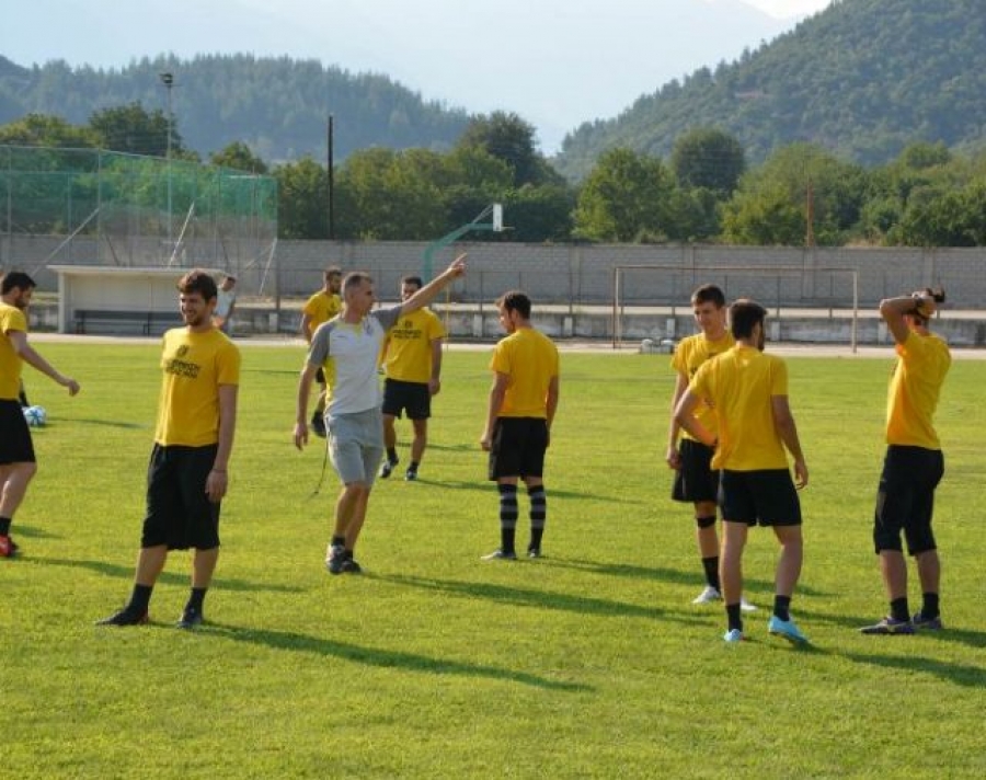 Στη βάση της η Καρδίτσα