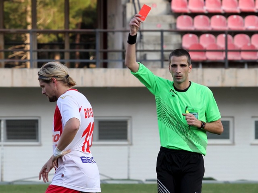 Καμπάνα για Μπρέσκα