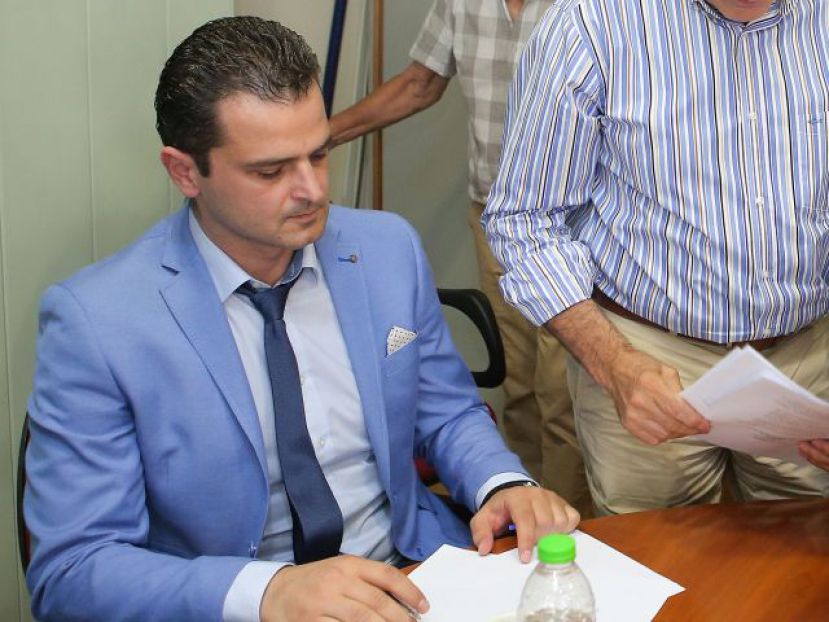 Οι αντιρρήσεις του Οταπασίδη