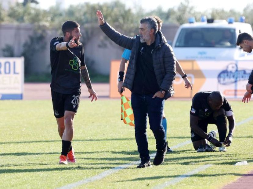 Στουρνάρας αντί Διγκόζη στον ΟΦΙ