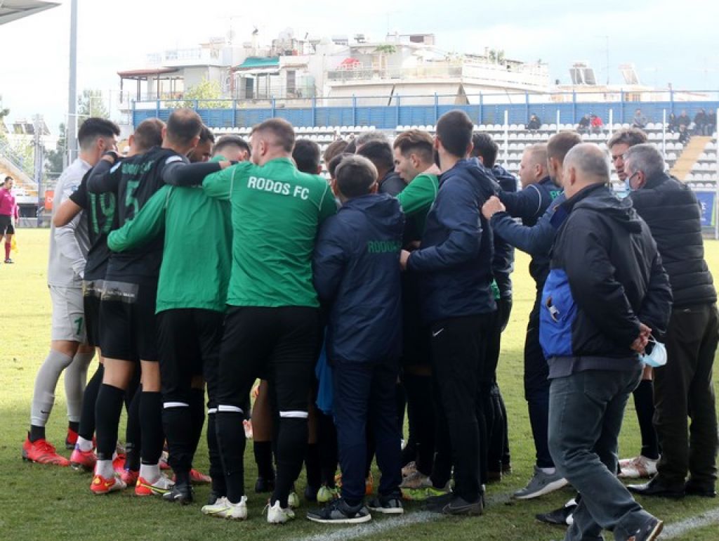 Ρόδος με έντεκα κρούσματα