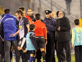 «Με αυτούς γίνεσαι αλήτης»