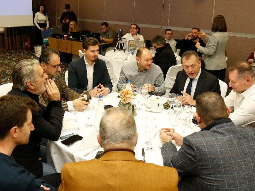 Από το 9,5 στο 10% η SL2 (pic)