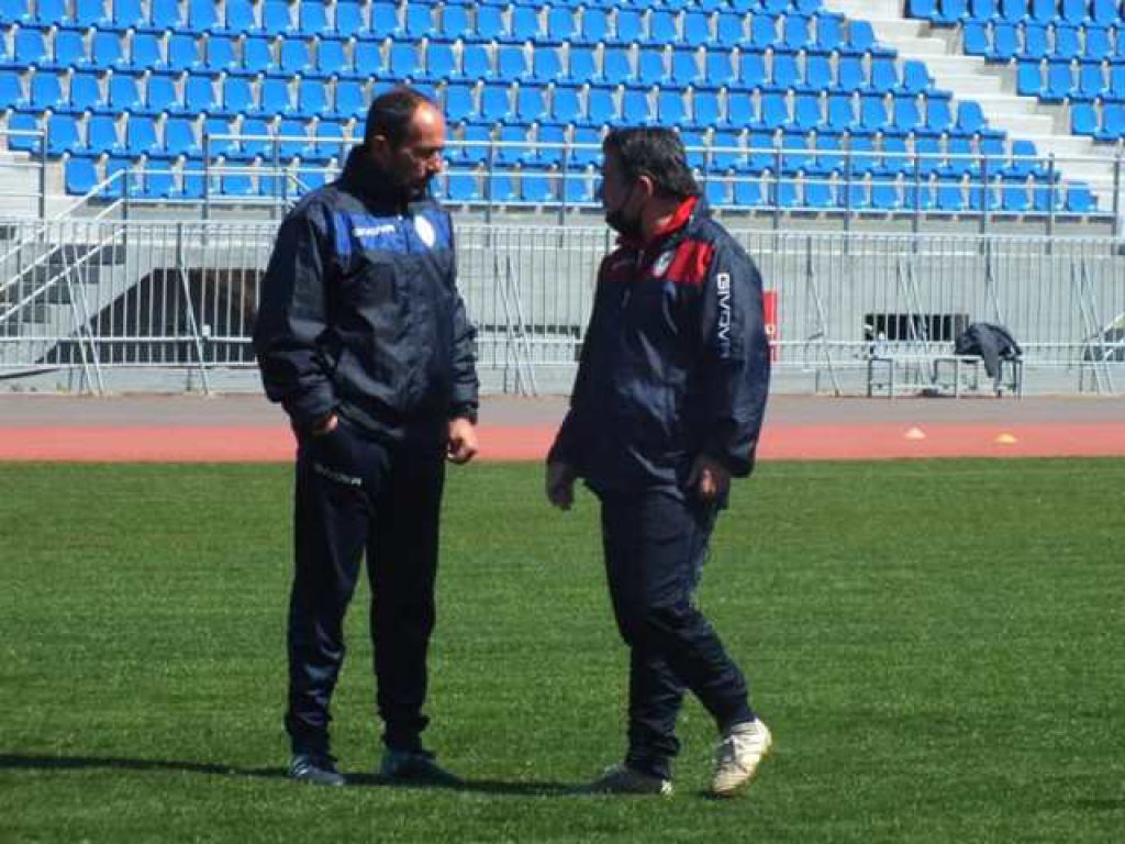 Συνεχίζει το ψάξιμο