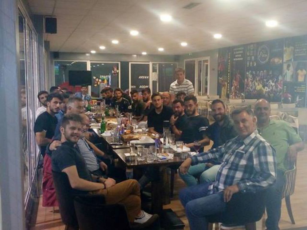 «Μια γροθιά»