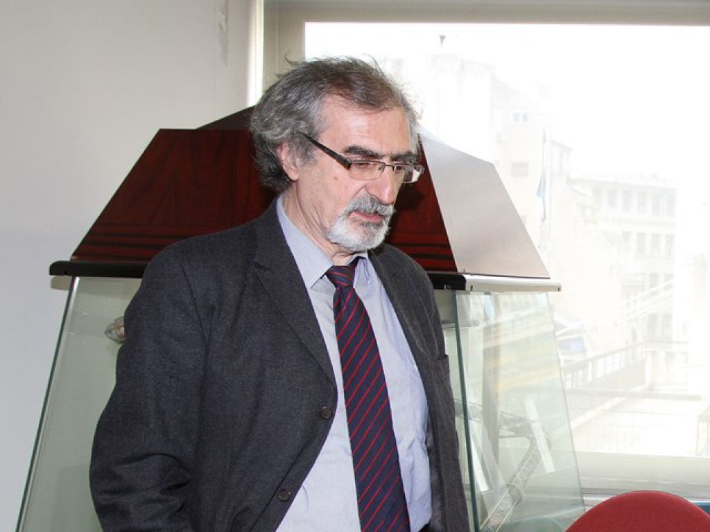 «Καμία δουλειά ο εισαγγελέας»