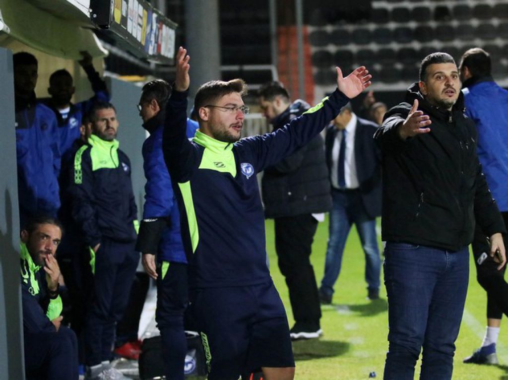 «Ως πότε θα παίζουν με τον ιδρώτα μας;»
