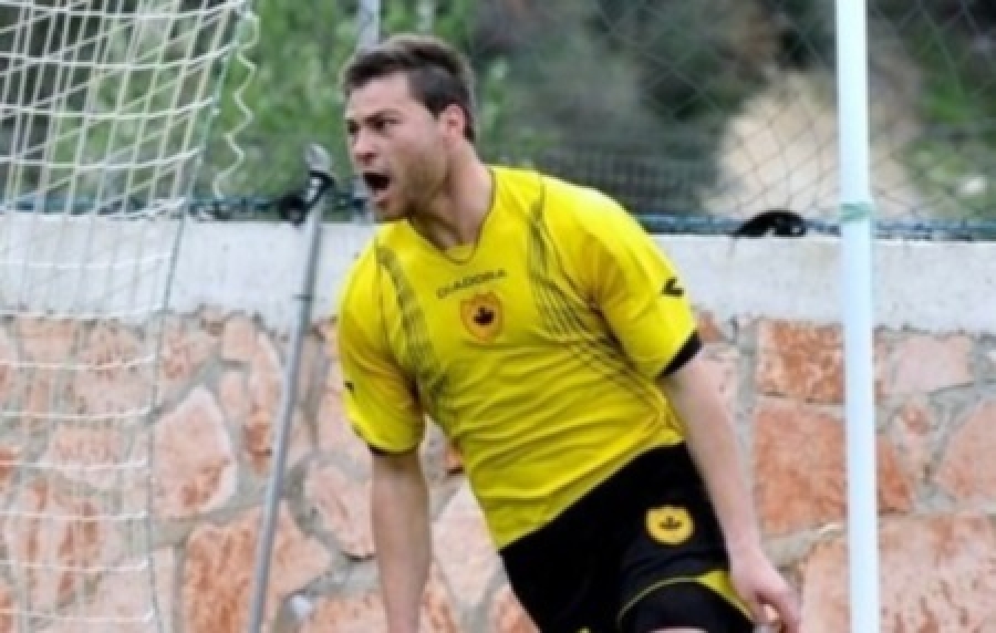 Παππάς στην Κέρκυρα