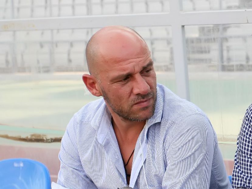 Καραδήμος: «Ανεπίτρεπτο»