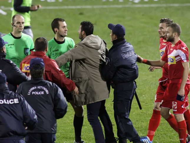 Πρόστιμο σε Ολυμπιακό Βόλου, ΑΕΚ