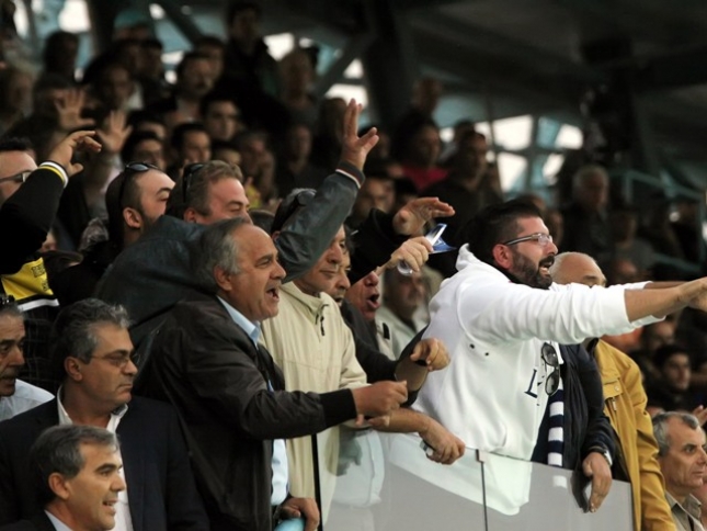 Καταδικάζει περιστατικό