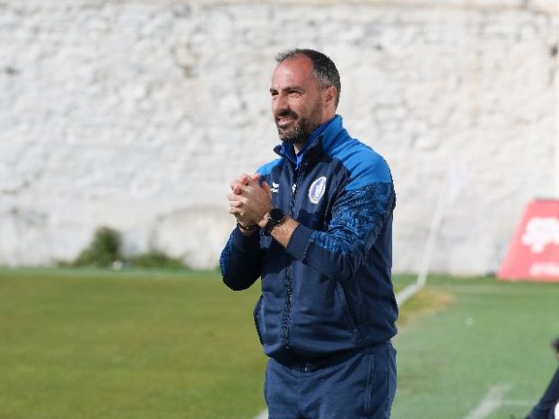 Ψάχνει προπονητή η Νίκη Βόλου