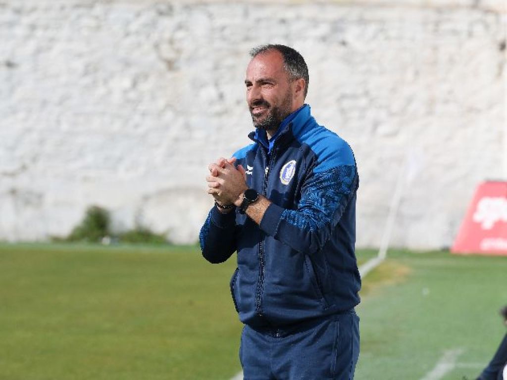 Ψάχνει προπονητή η Νίκη Βόλου