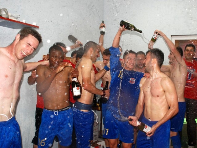 Σαμπάνιες στη Βέροια!