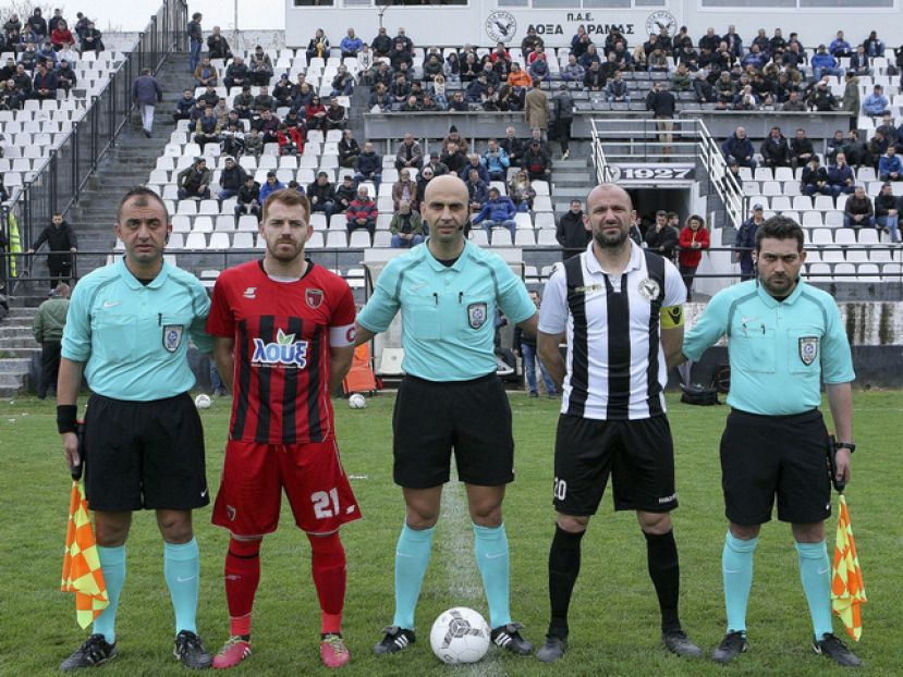 «Μπράβο» Κατσουράνη στους διαιτητές