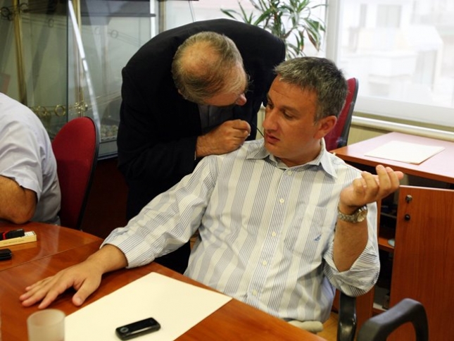 «Ρίσκο για όλους η μετάθεση»