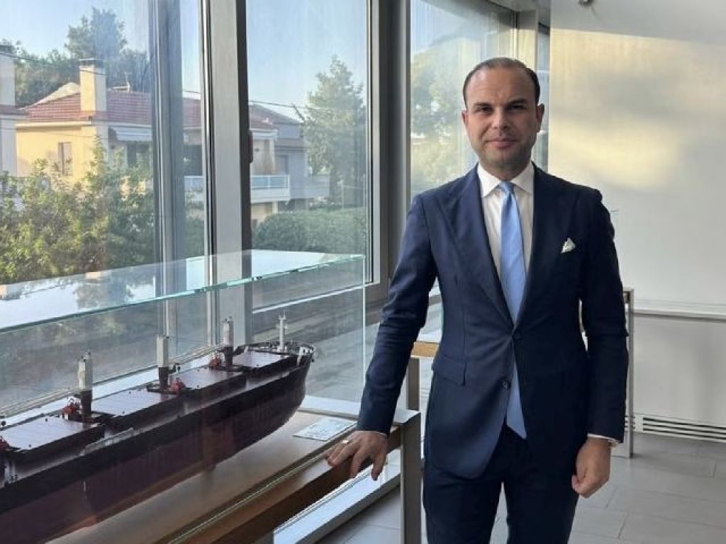 Ζητά εγγυητική 3 εκατ. € η ΑΕΛ