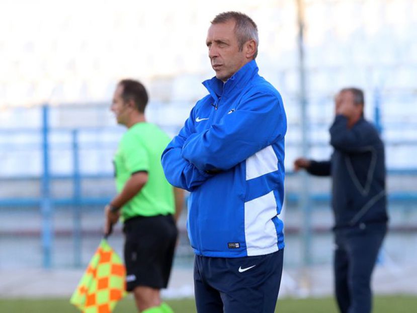 «Πρέπει να με σεβαστούν»
