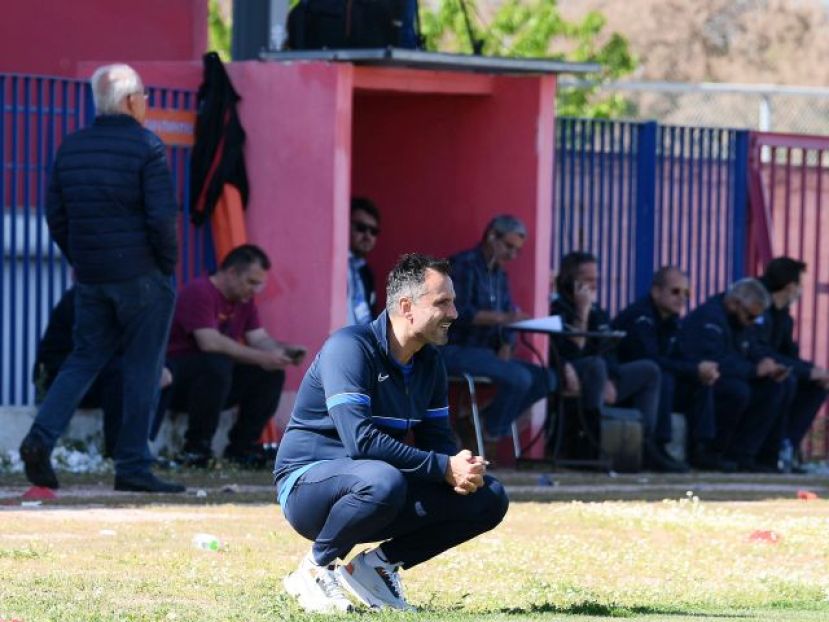 Τα ηνία στον Καβακά