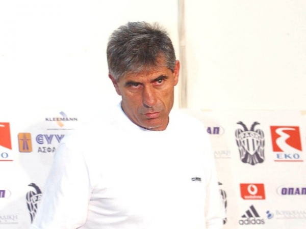 Άγγελος προ των πυλών